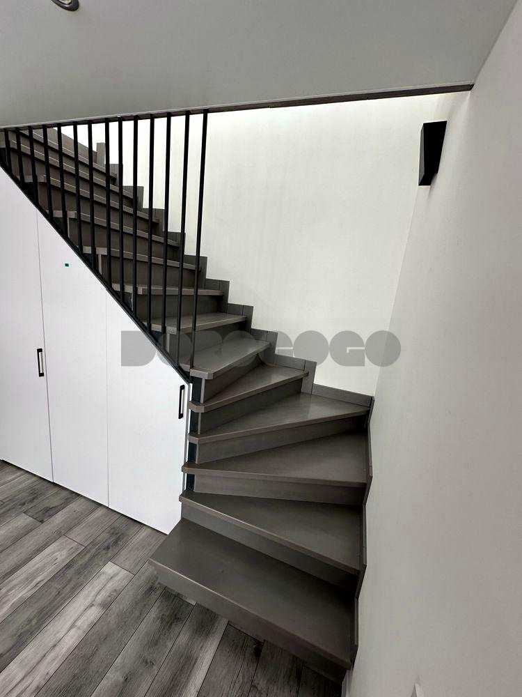 1875038033791632