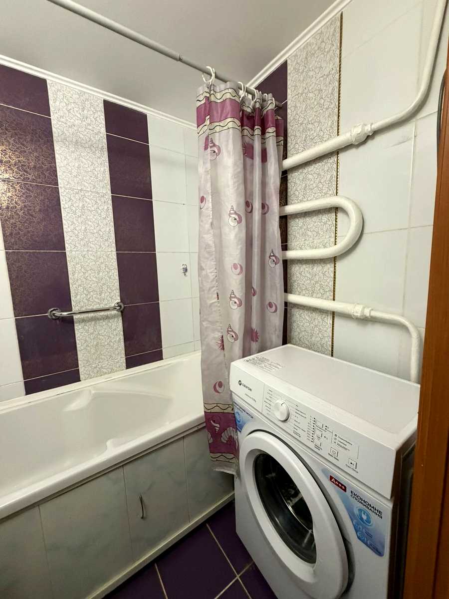 1875039586138203