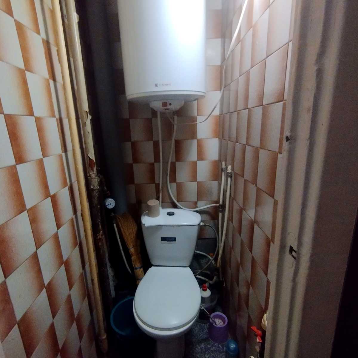 1875040059204960