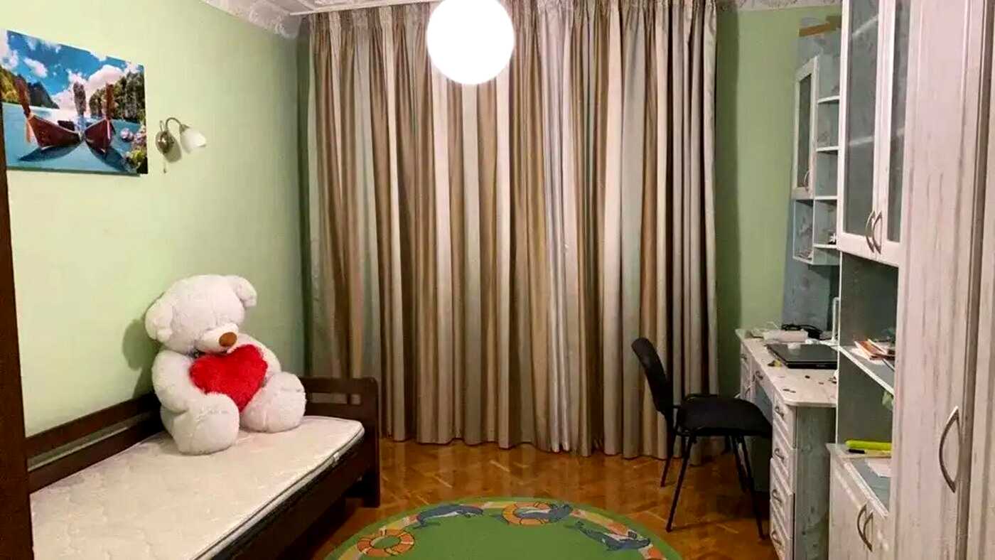 1875040605928072