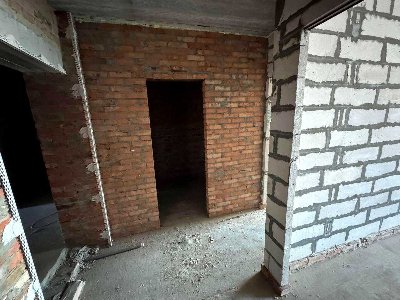 1875041034173677