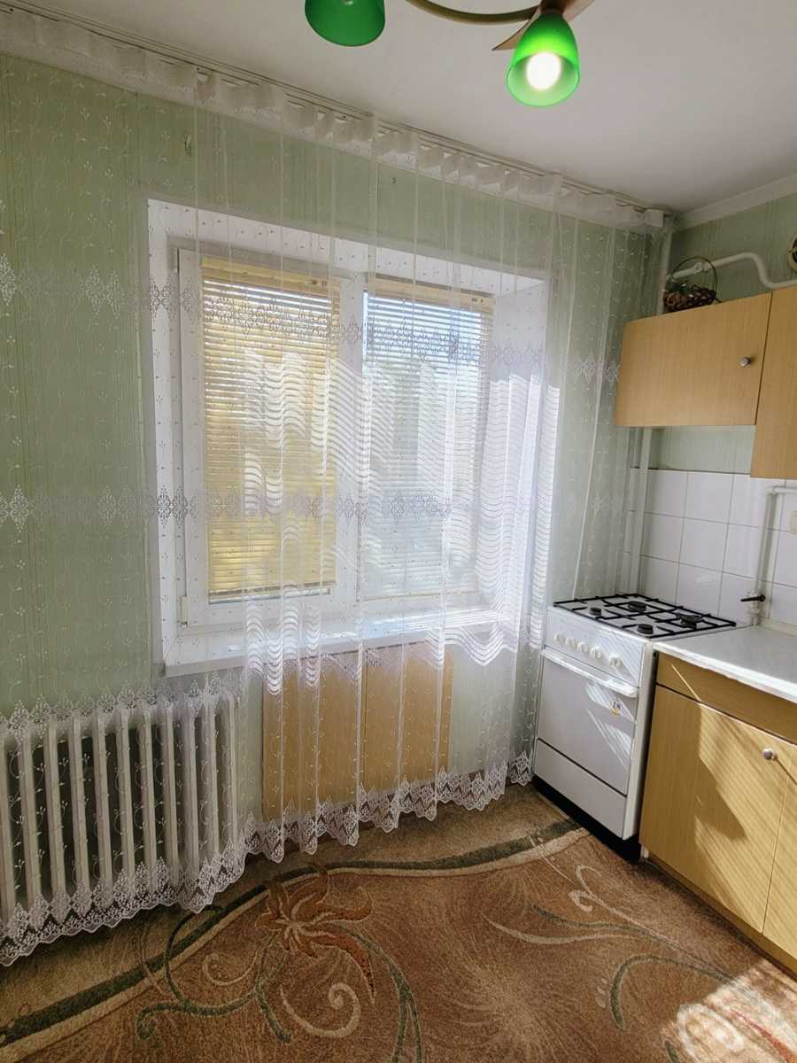 1875041363262285