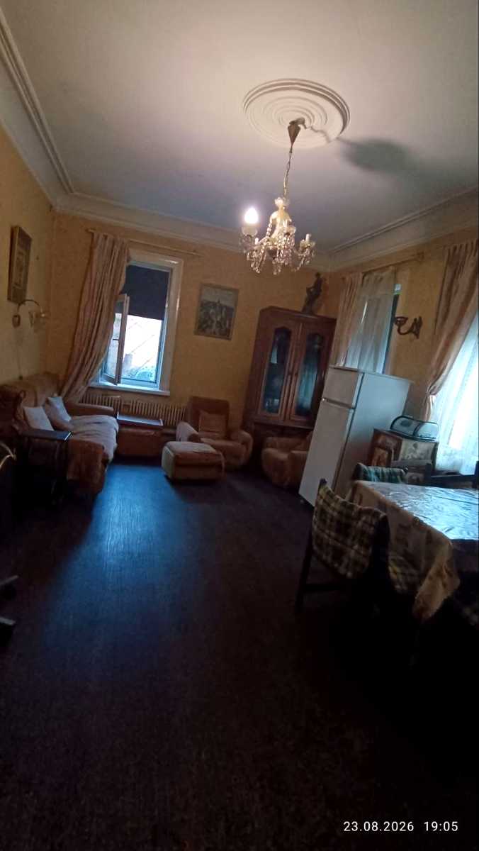 1875042201054778