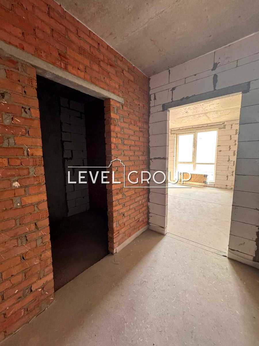 1875042667515357