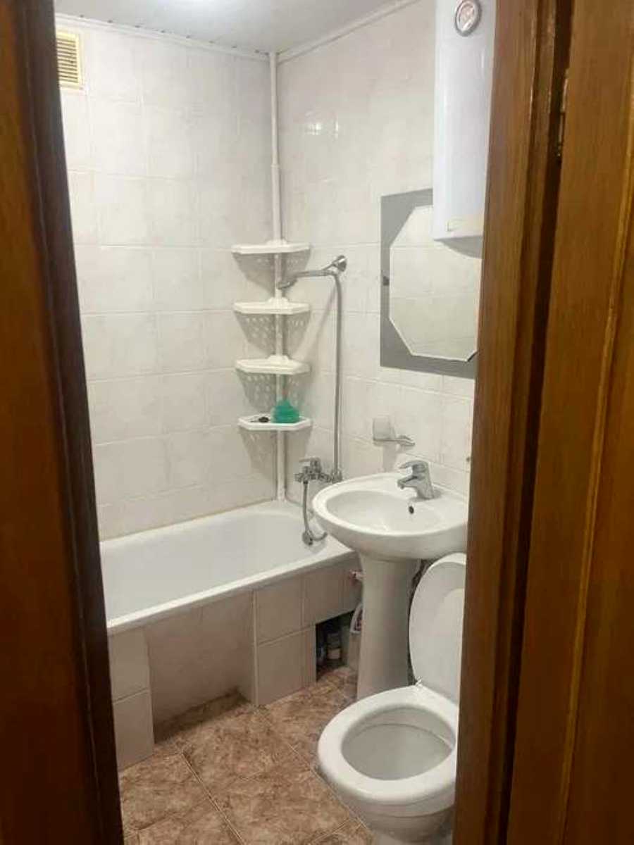 1875042746643711