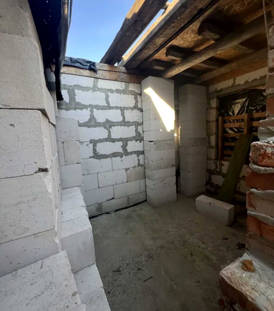 1875043117114659