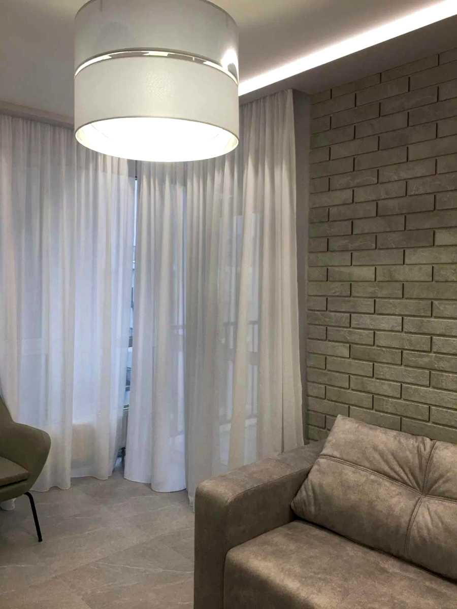 1875043748644825