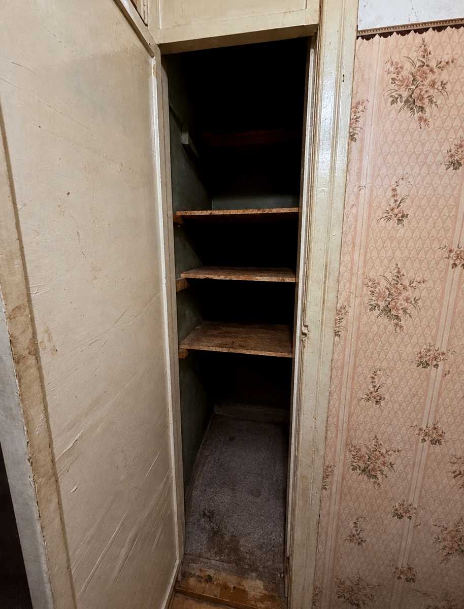 1875044262819388