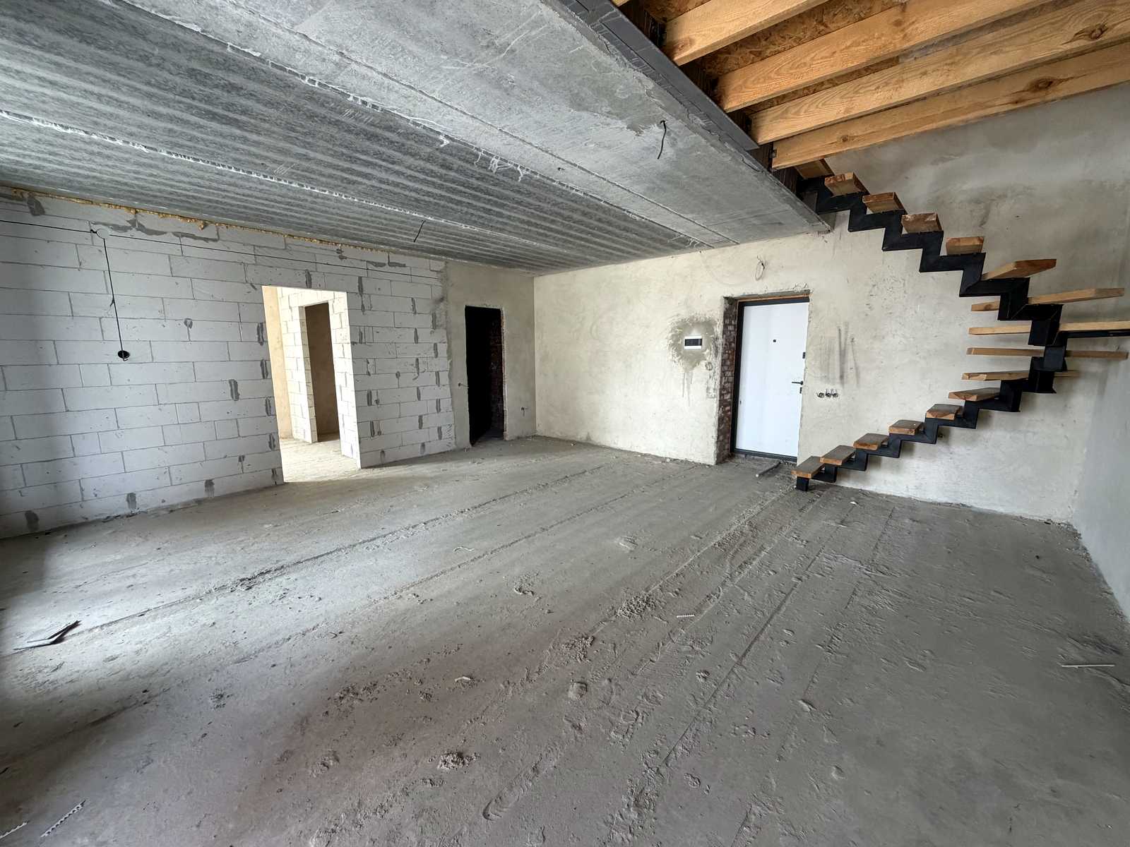 1875045531621731