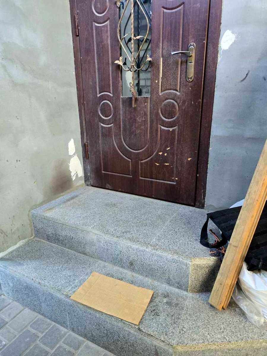 1875046513674953