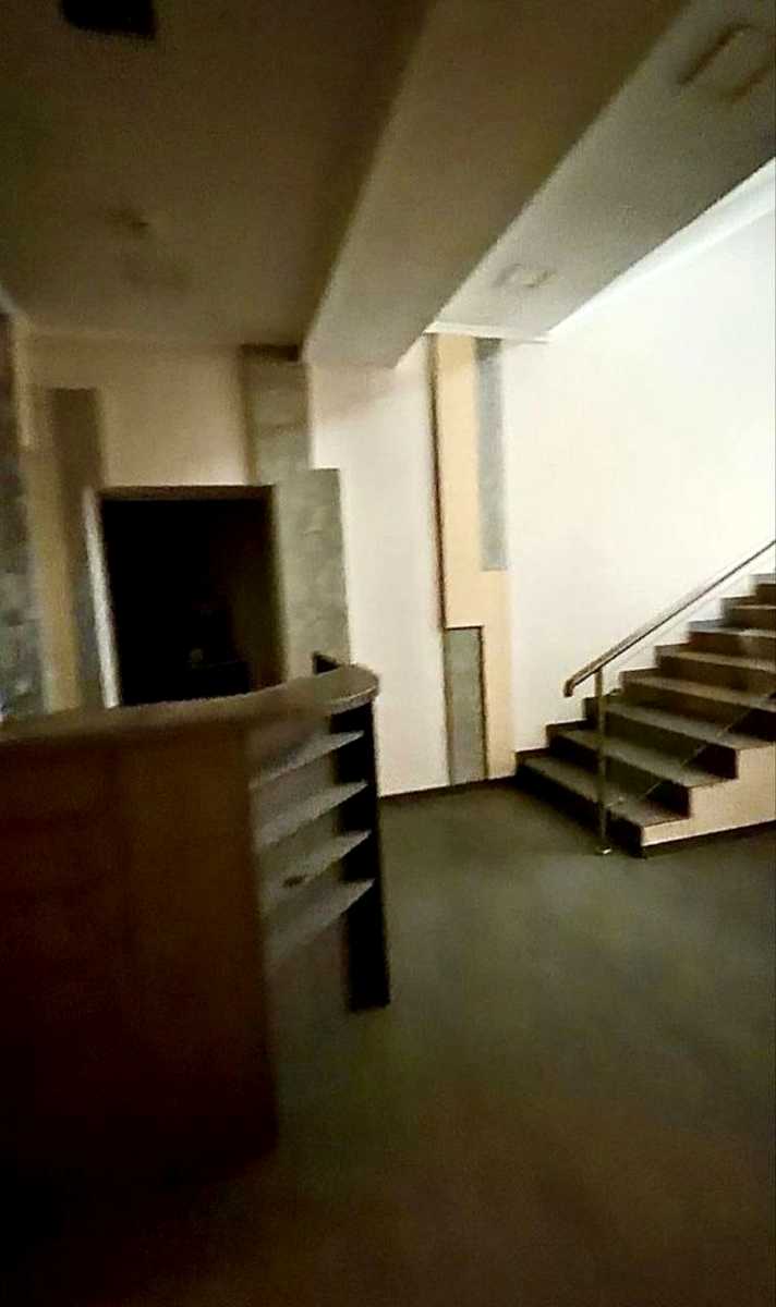1875046566704575