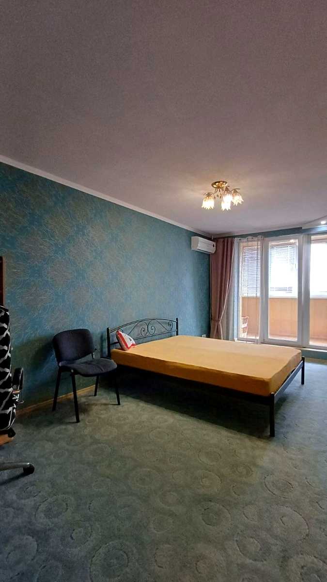 1875055619564704