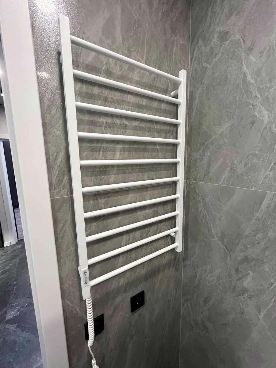 1875058907395942