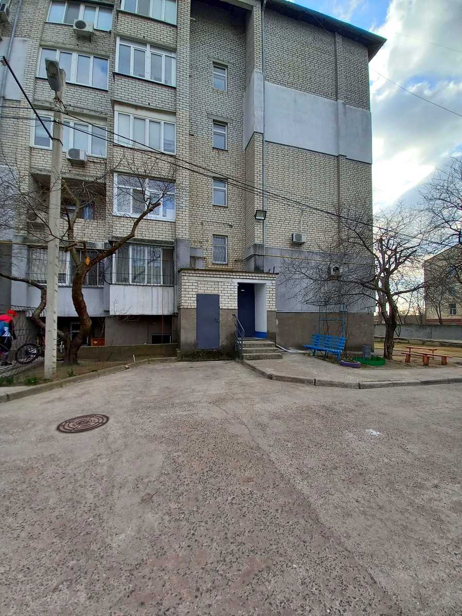 1875066460385873