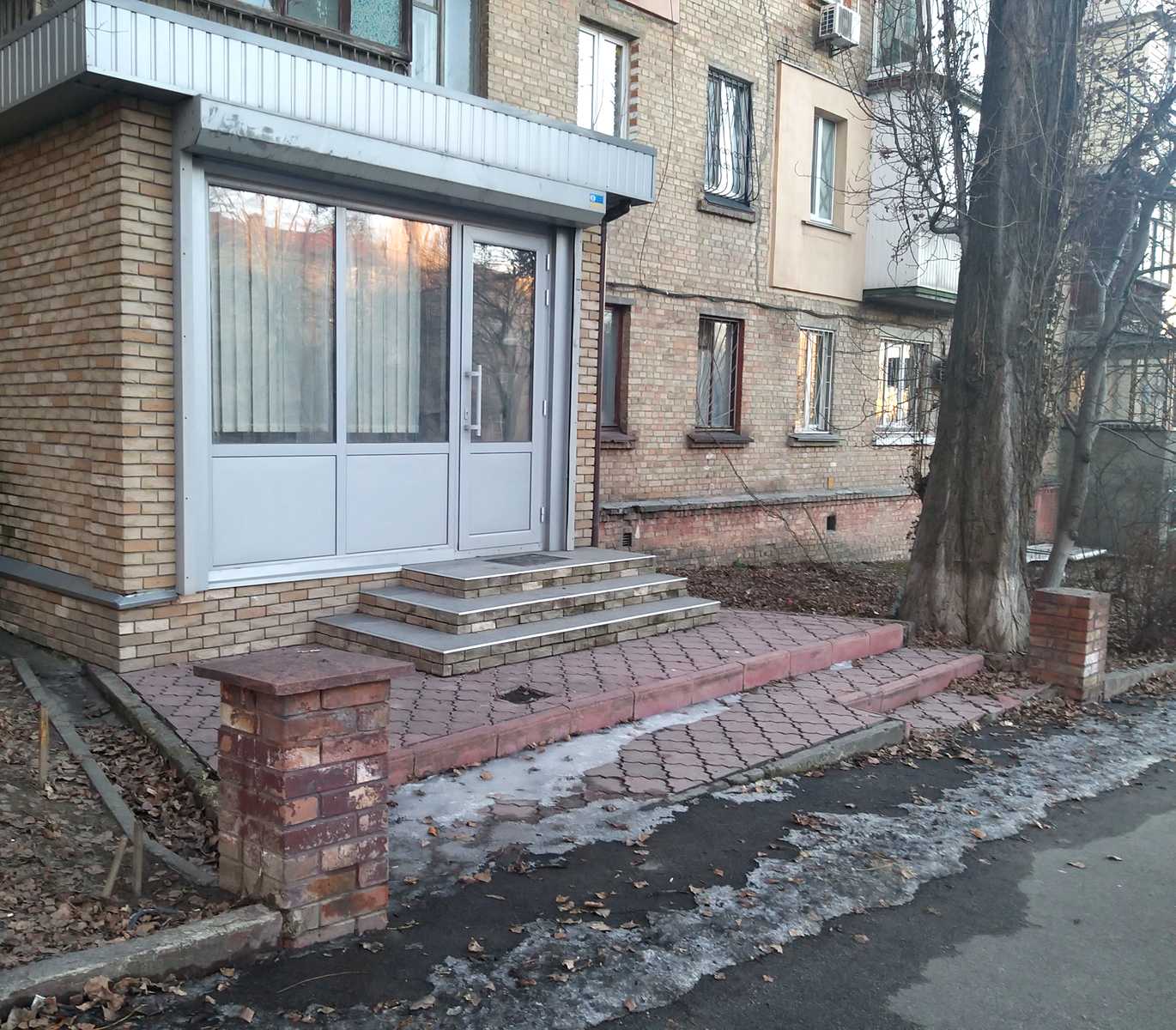 1875066843647834