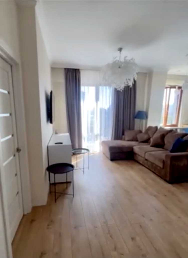 1875070473043791