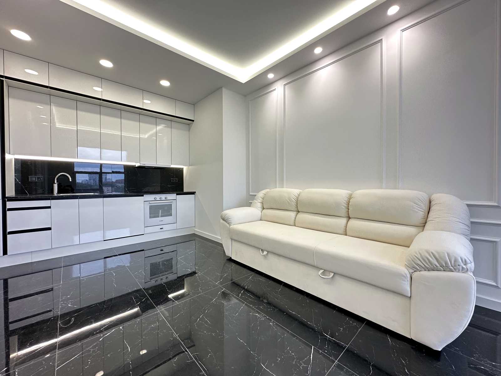 1875082357399752
