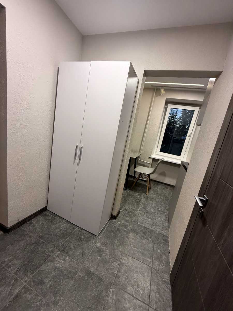 1875108517272101