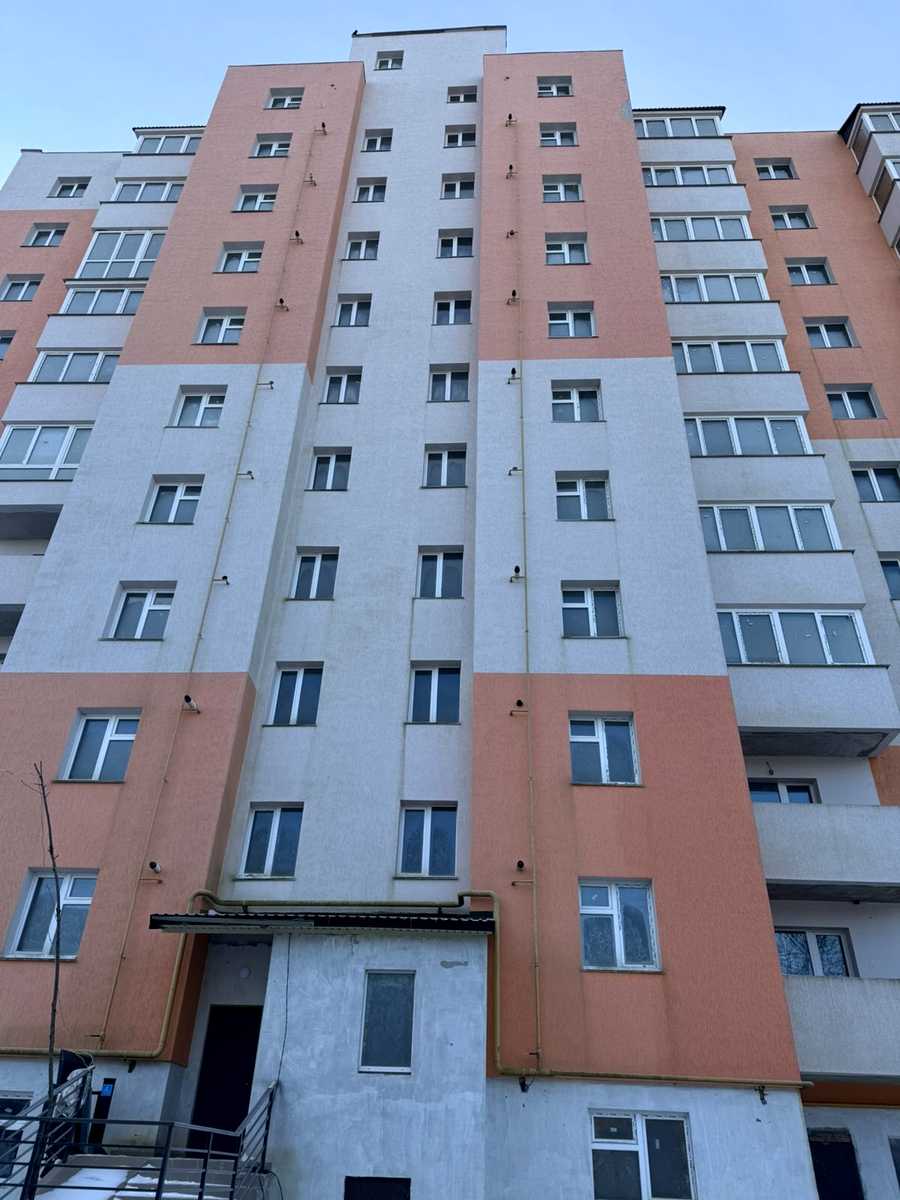 1875111133548904