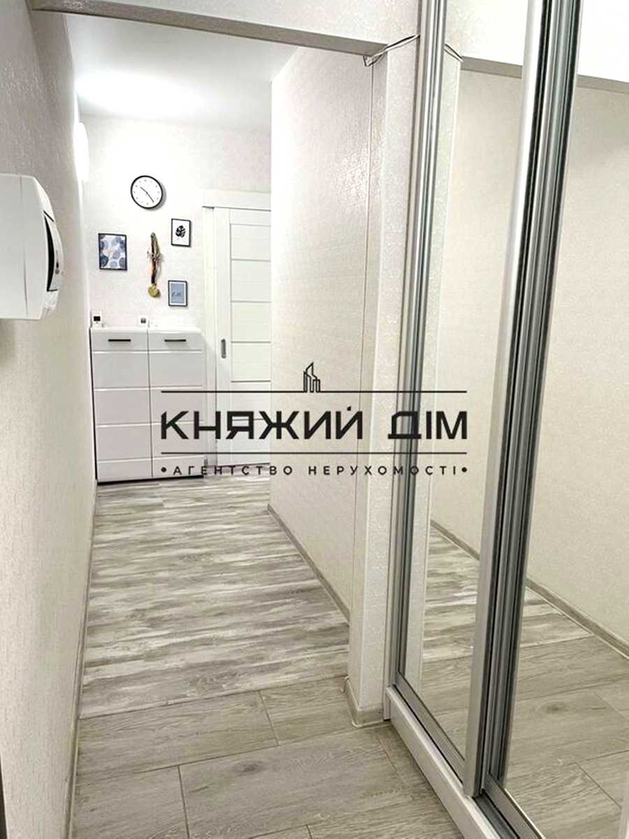 1875112655975717