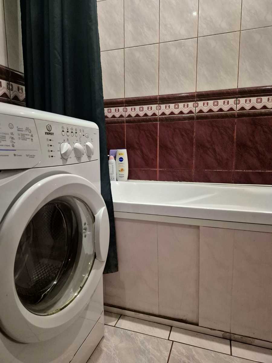 1875113596296657