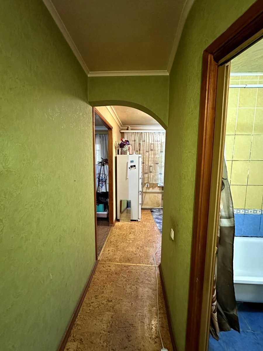1875116861808552