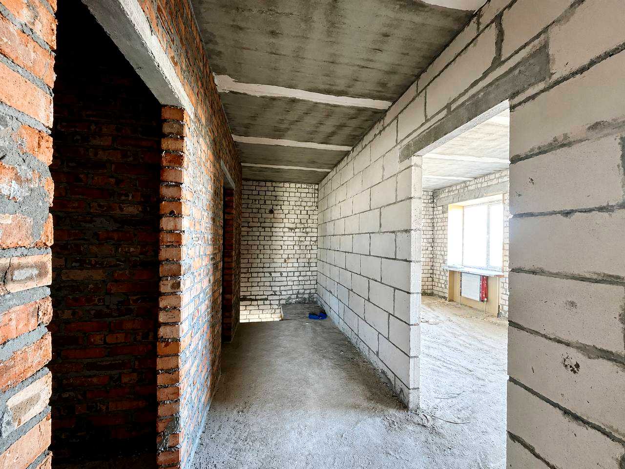 1875118063568431