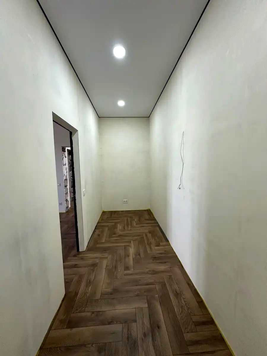 1875118438696674