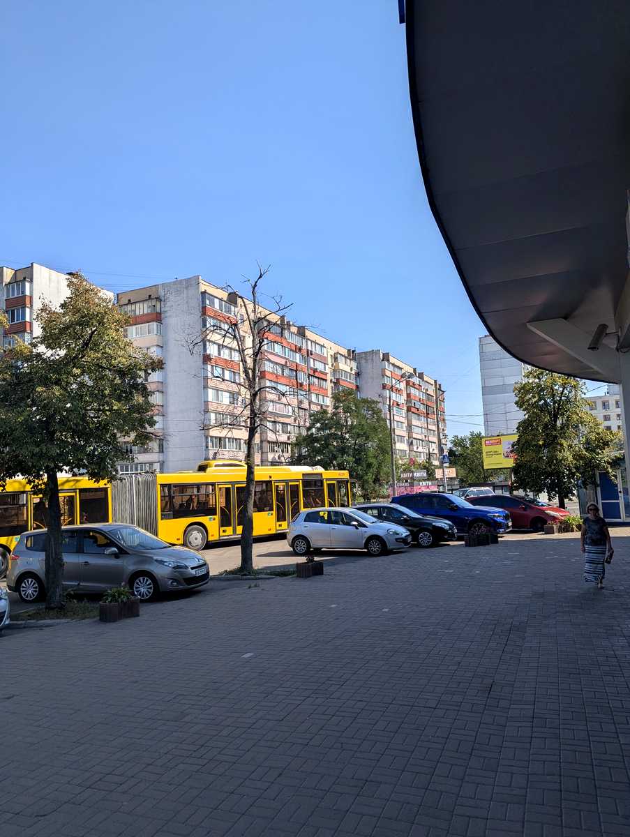 1875118965978323