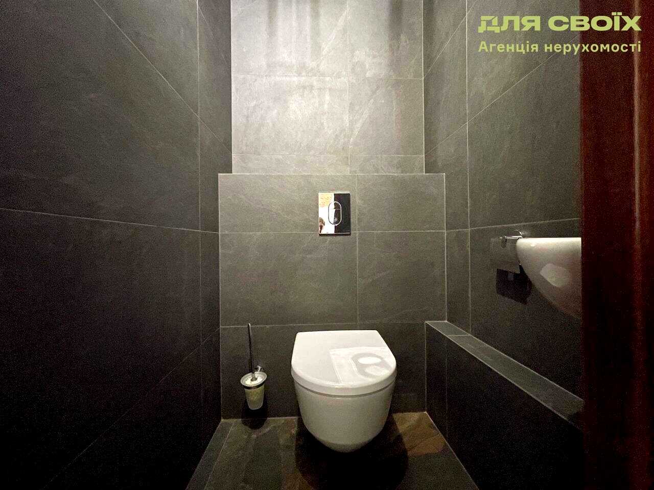 1875120665191878
