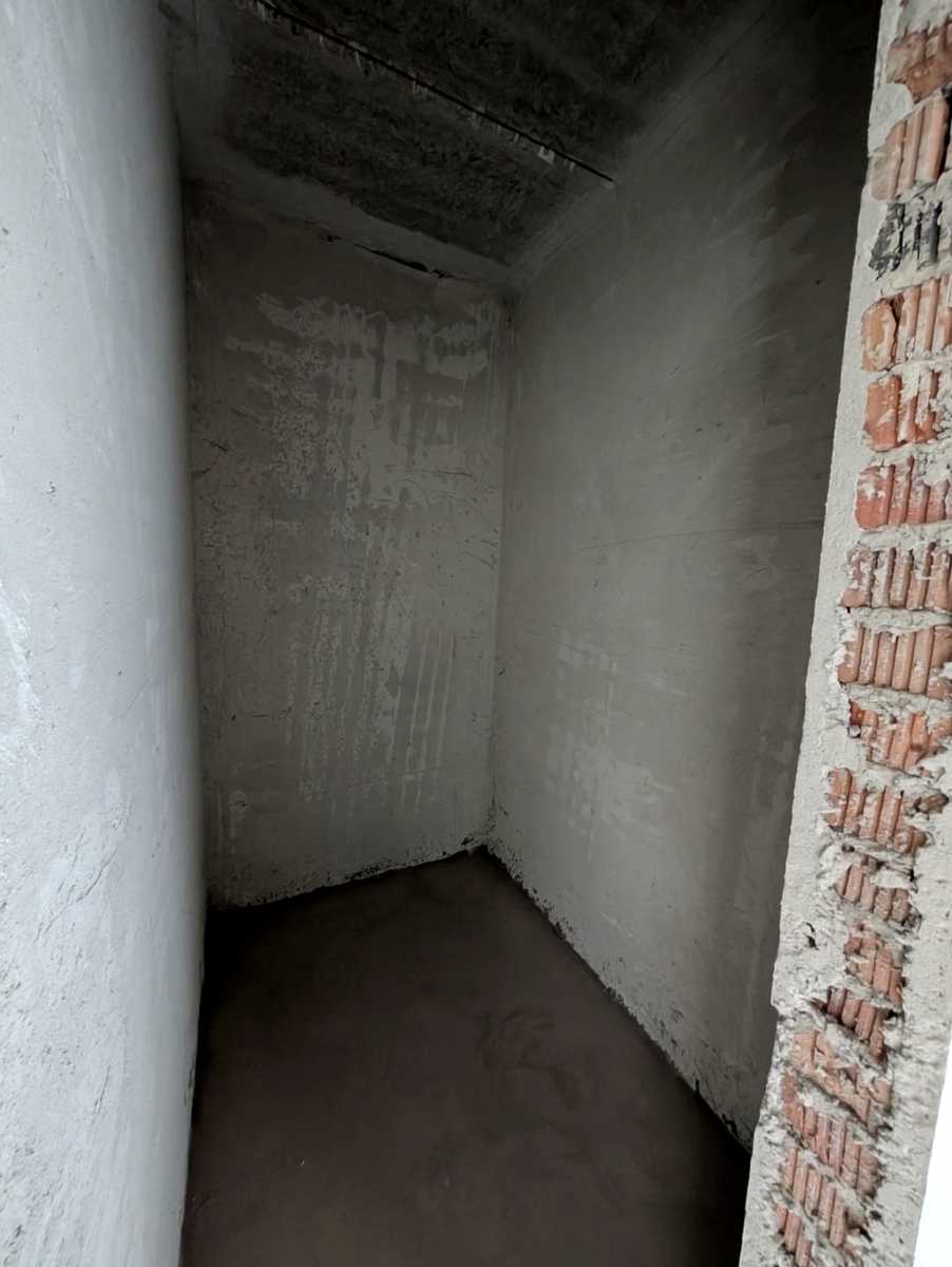 1875120878750043