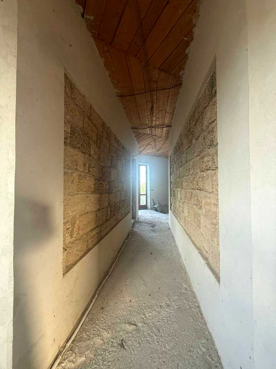 1875120898009743