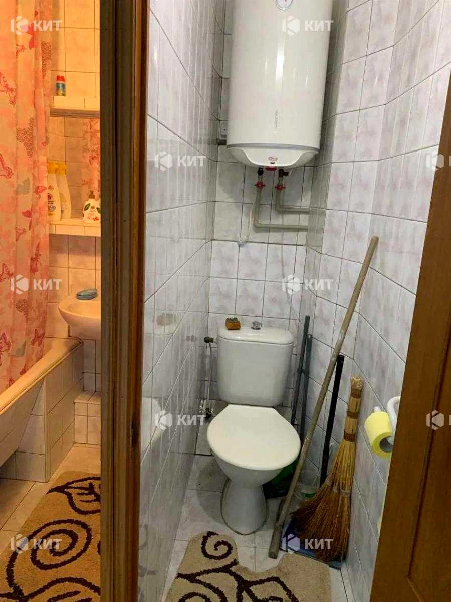 1875121100534604