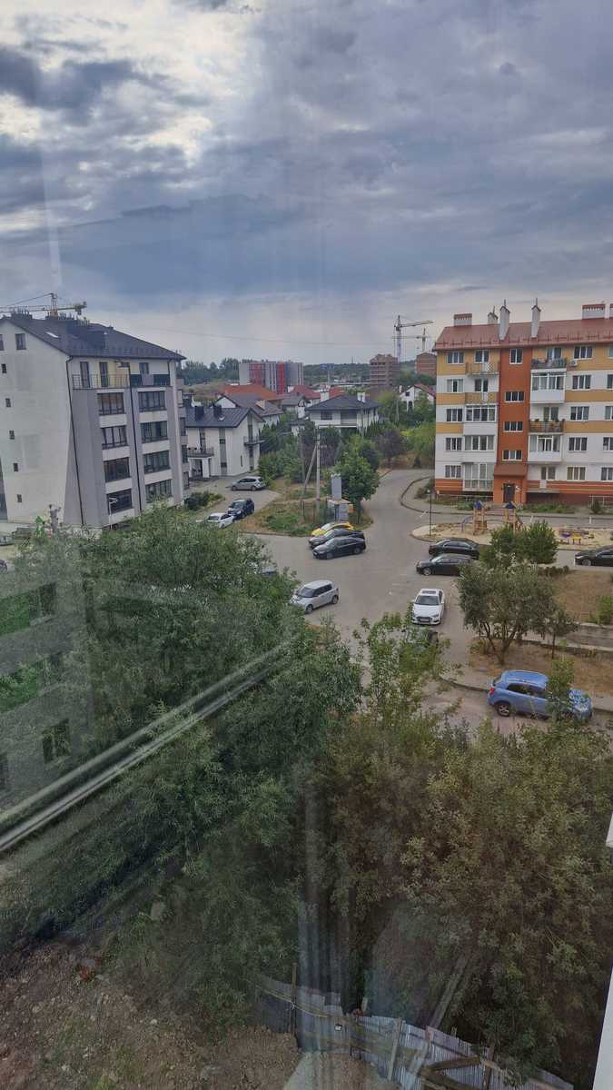 1875129546129549