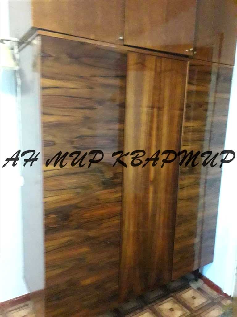 1875129820277375