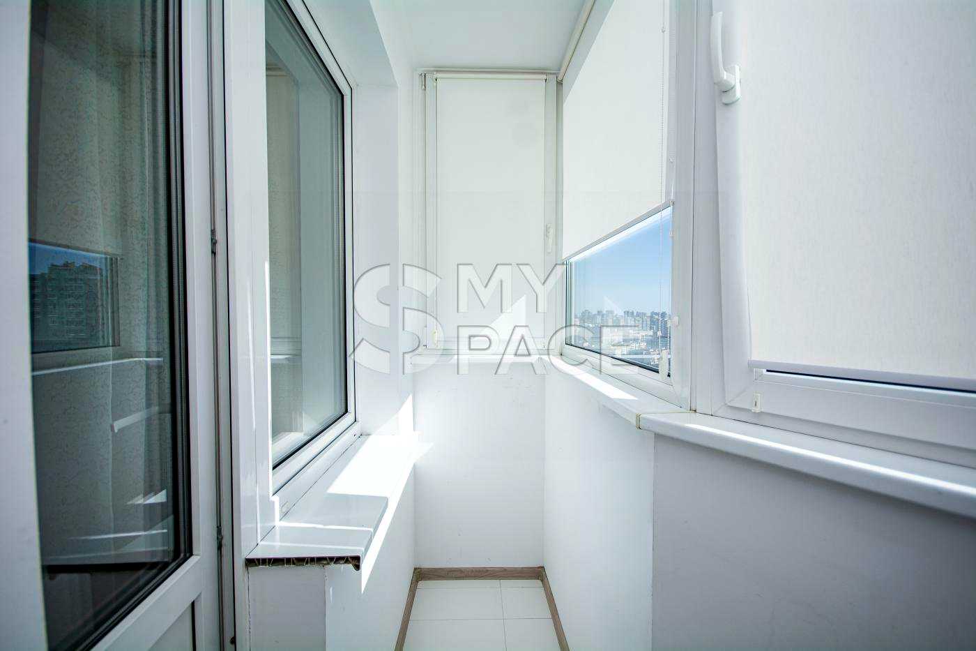 1875131126933915