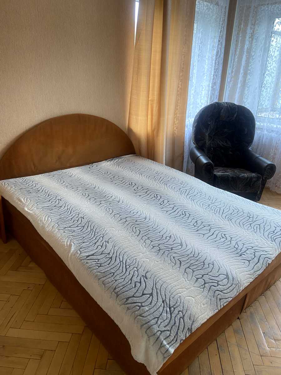 1875133746777186