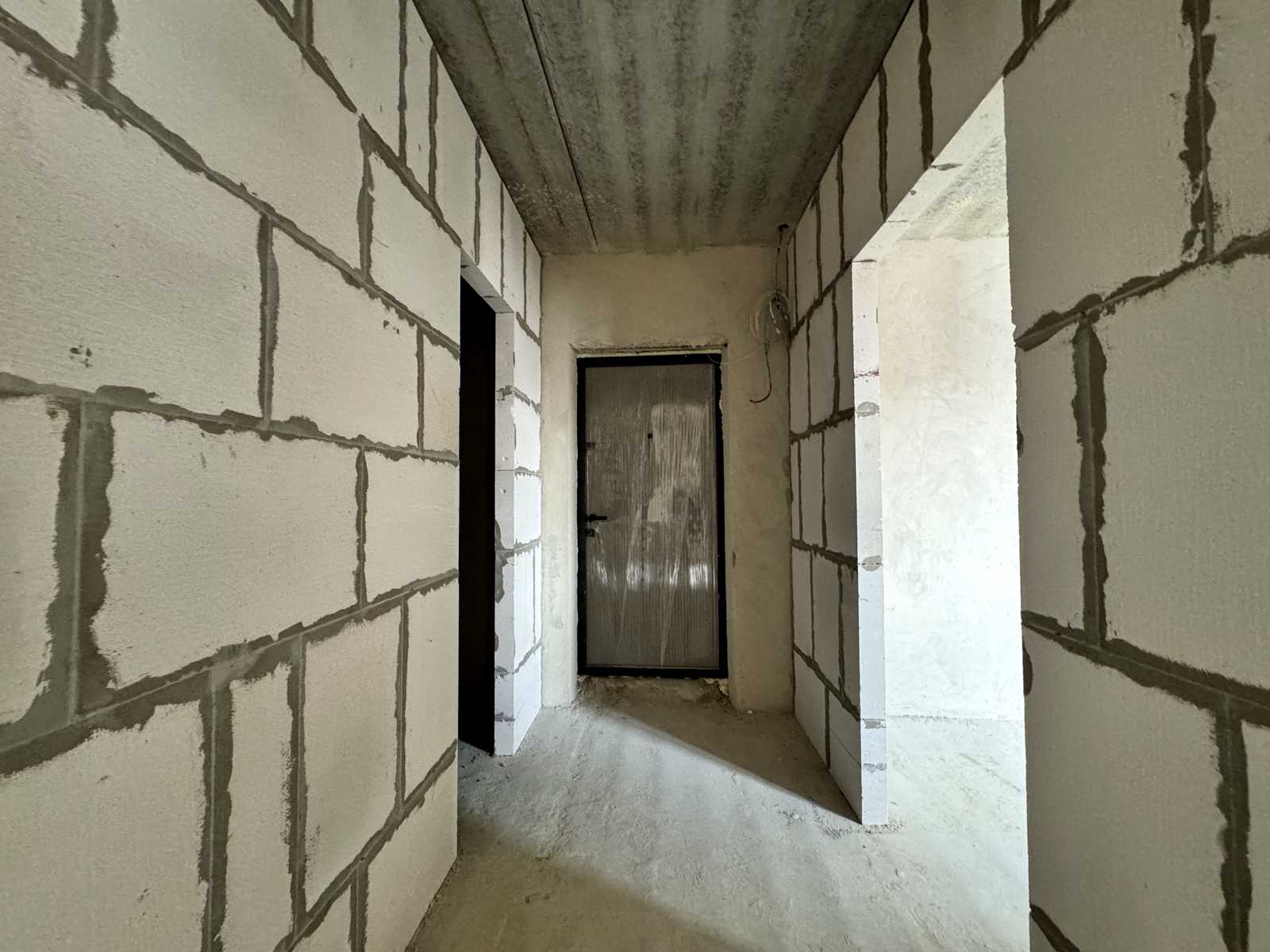 1875133981257942