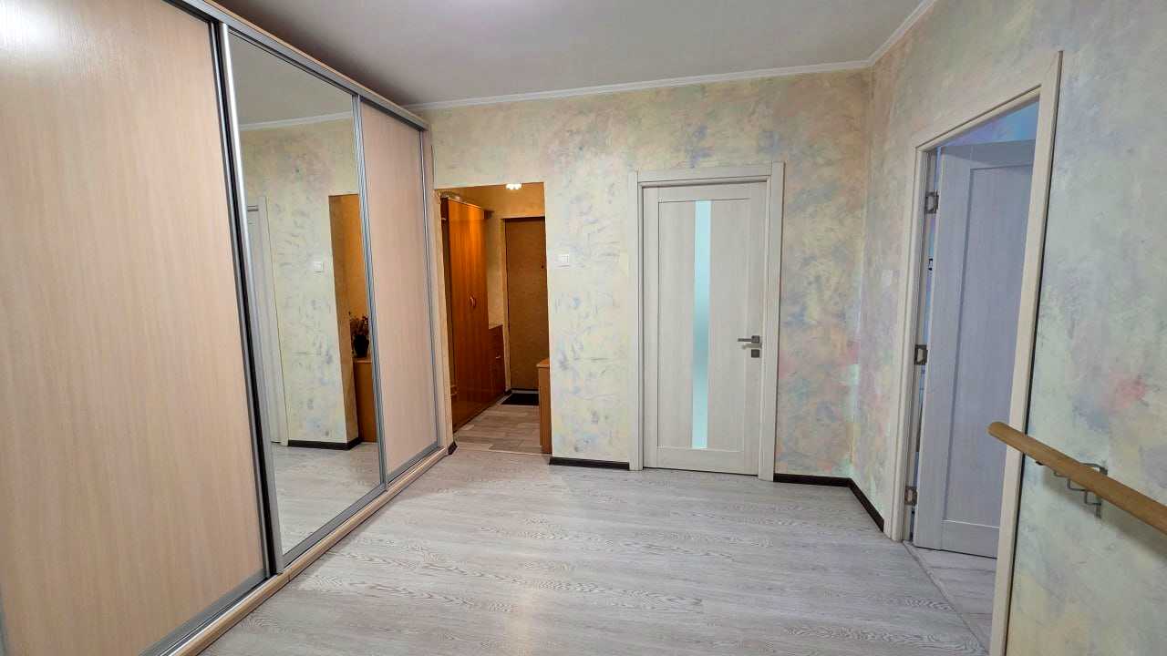 1875134436377078