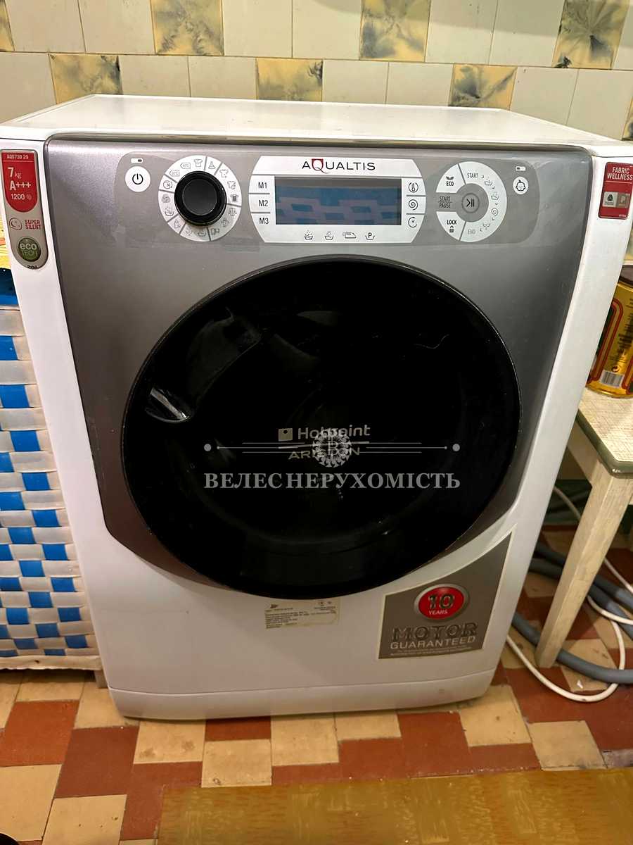 1875134491146045