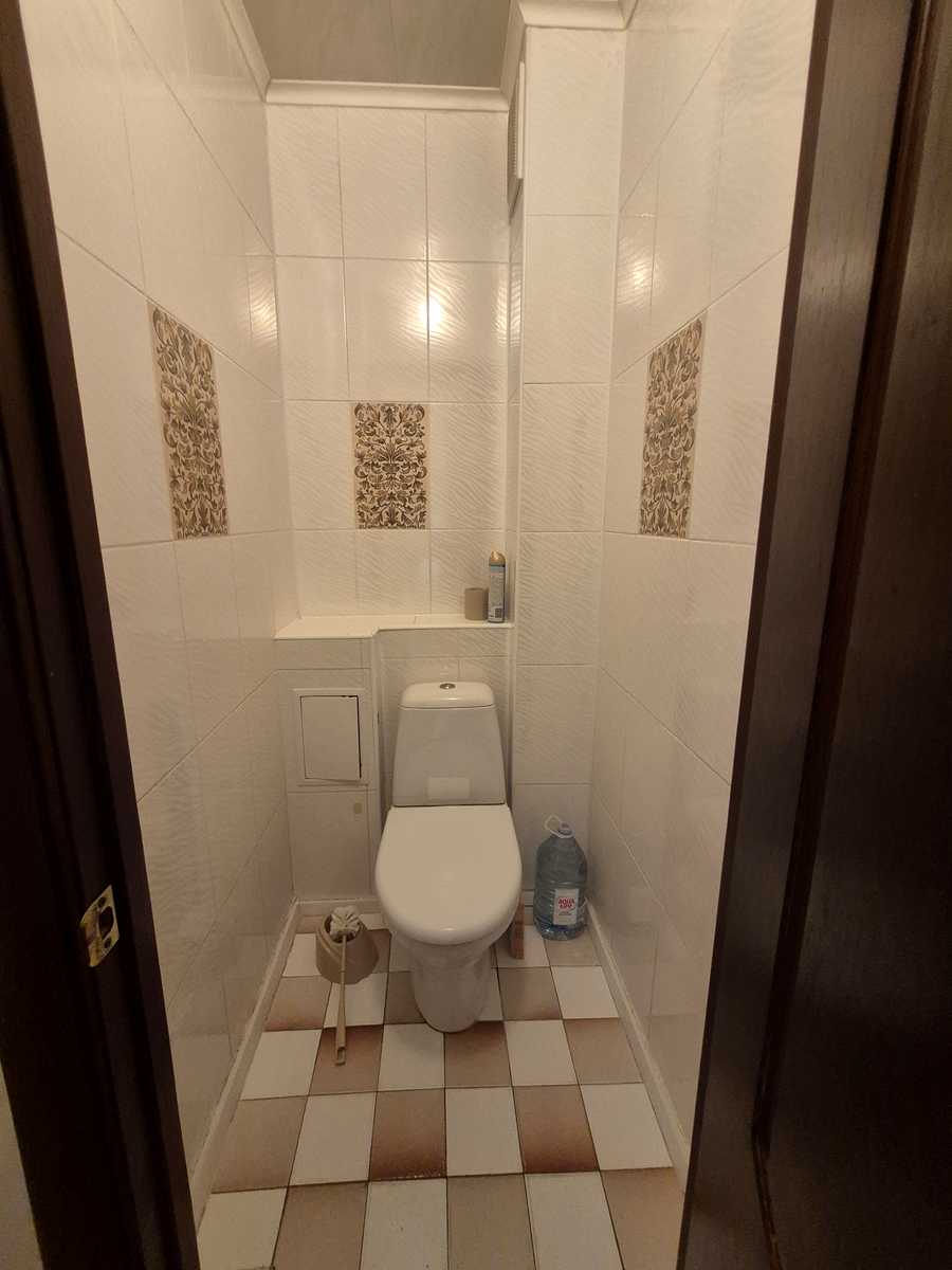 1875134639786107