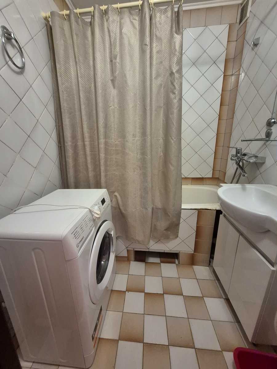 1875134639868420