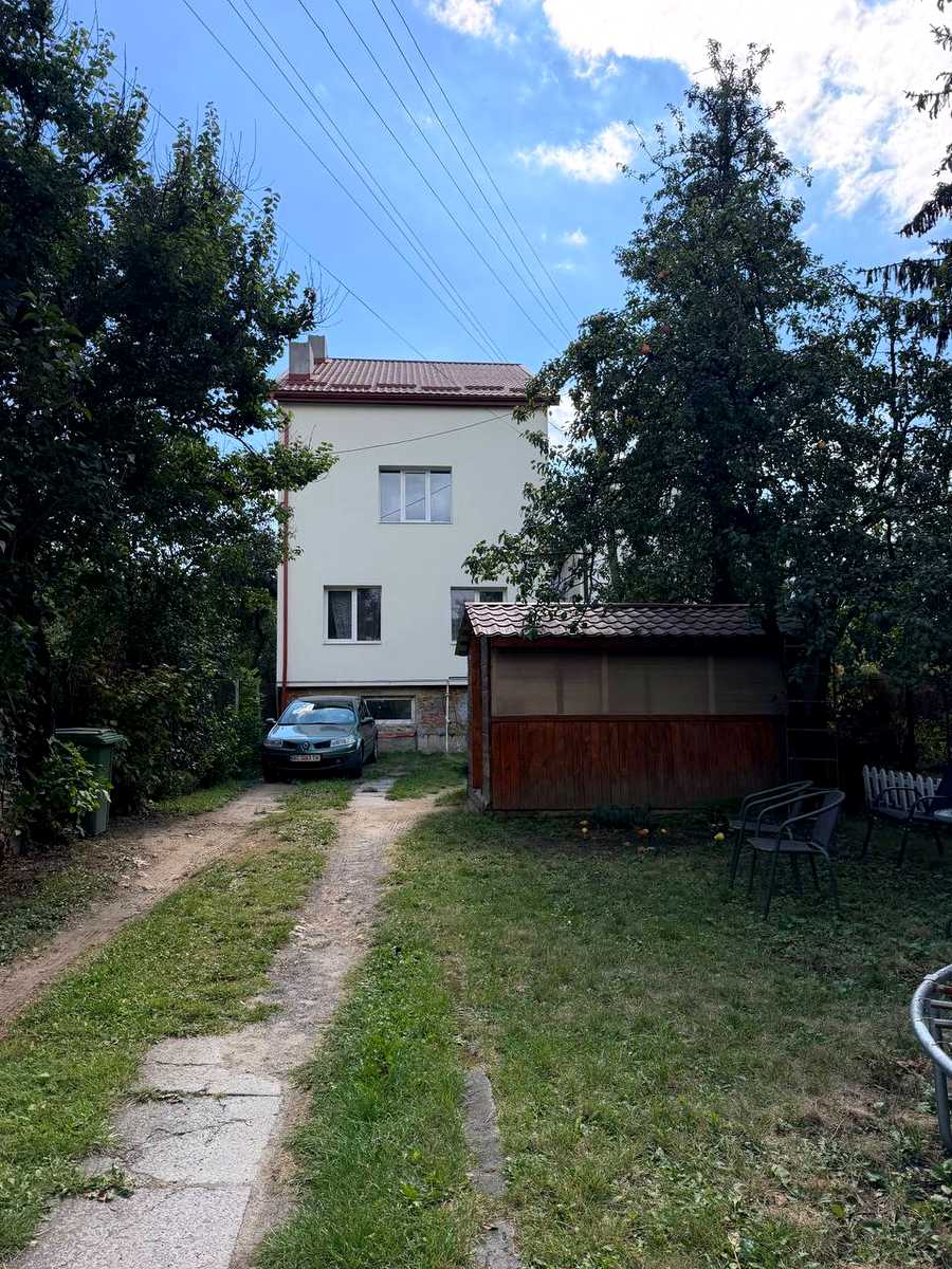 1875135737145976