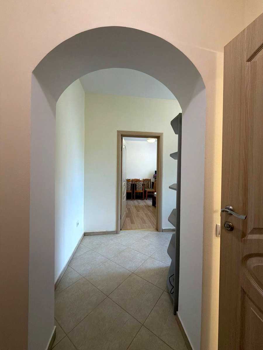 1875135737587935