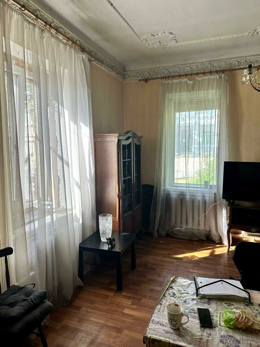 1875136100638031