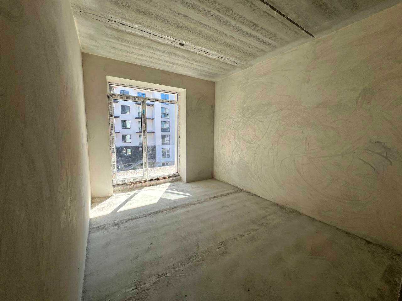 1875136634112065