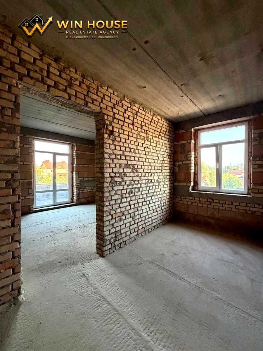 1875136764344067