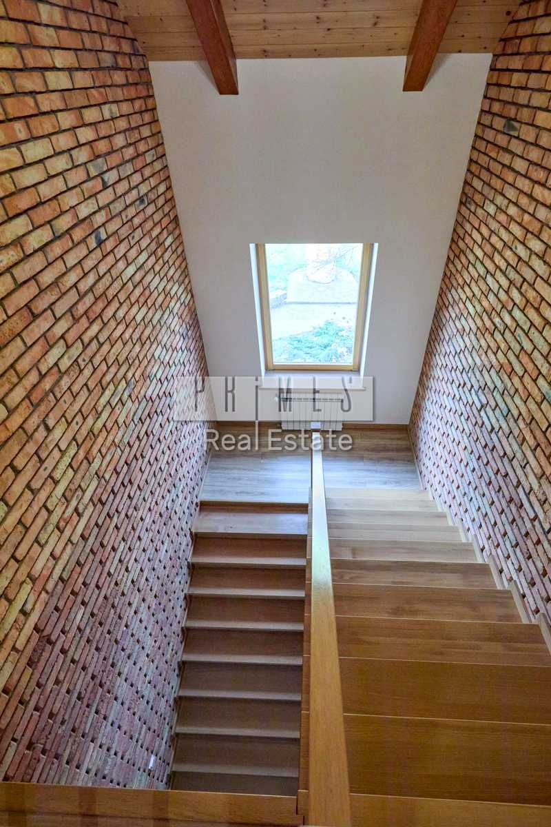 1875137306759810