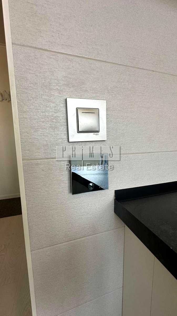 1875141484972489
