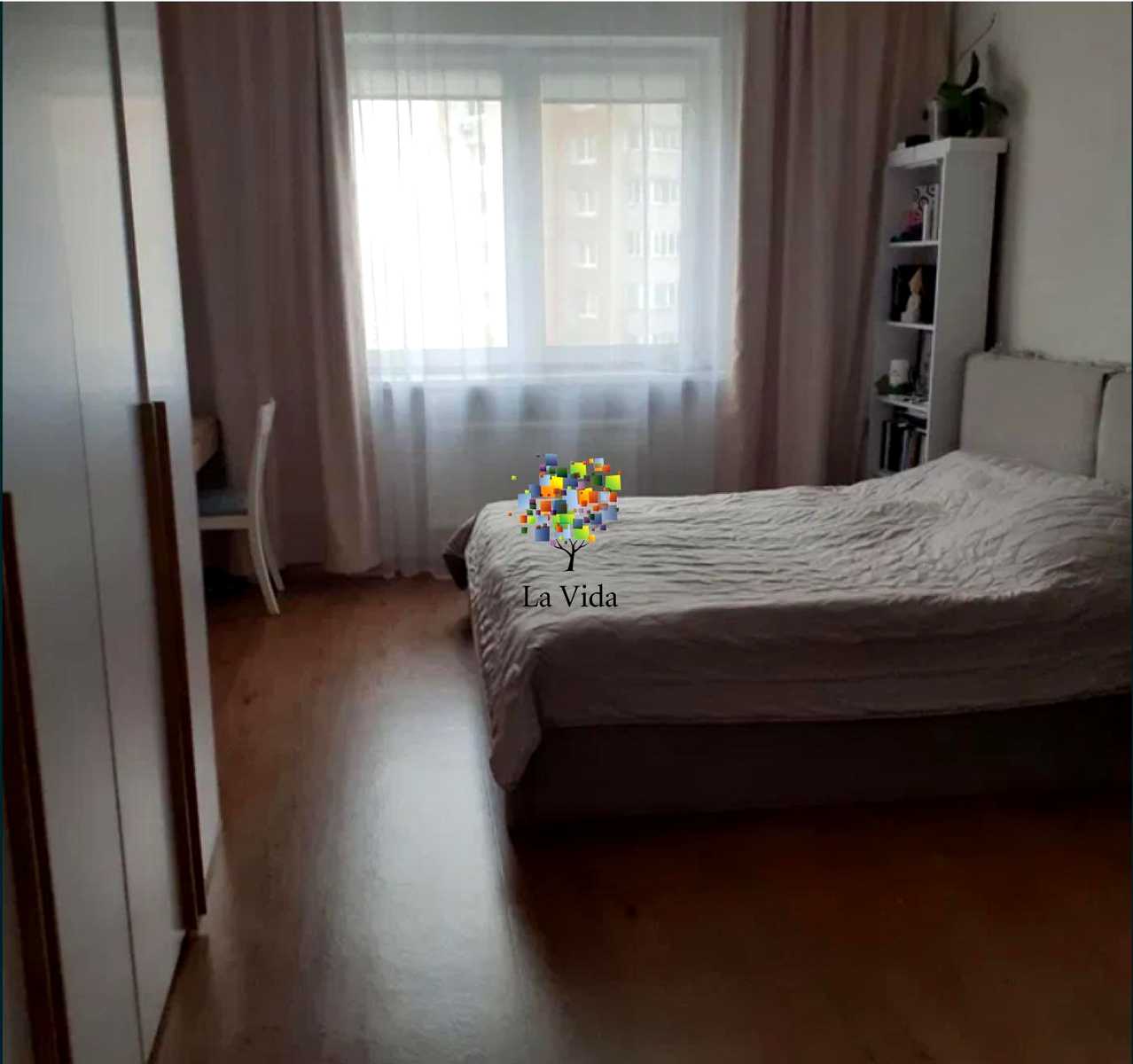 1875141993466709
